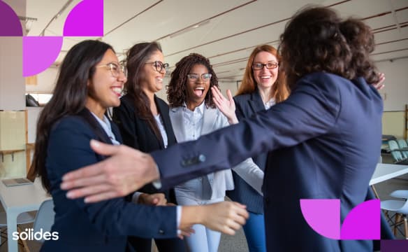 Liderança feminina 5 ações práticas para desenvolver e promover mulheres na sua empresa