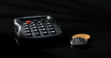 Desconto de horas negativas na folha de pagamento