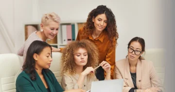 mulheres no mercado de trabalho