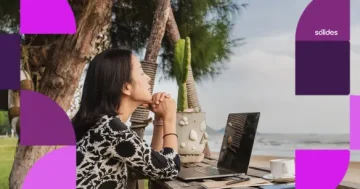 analista revendo a gestão de férias vencidas